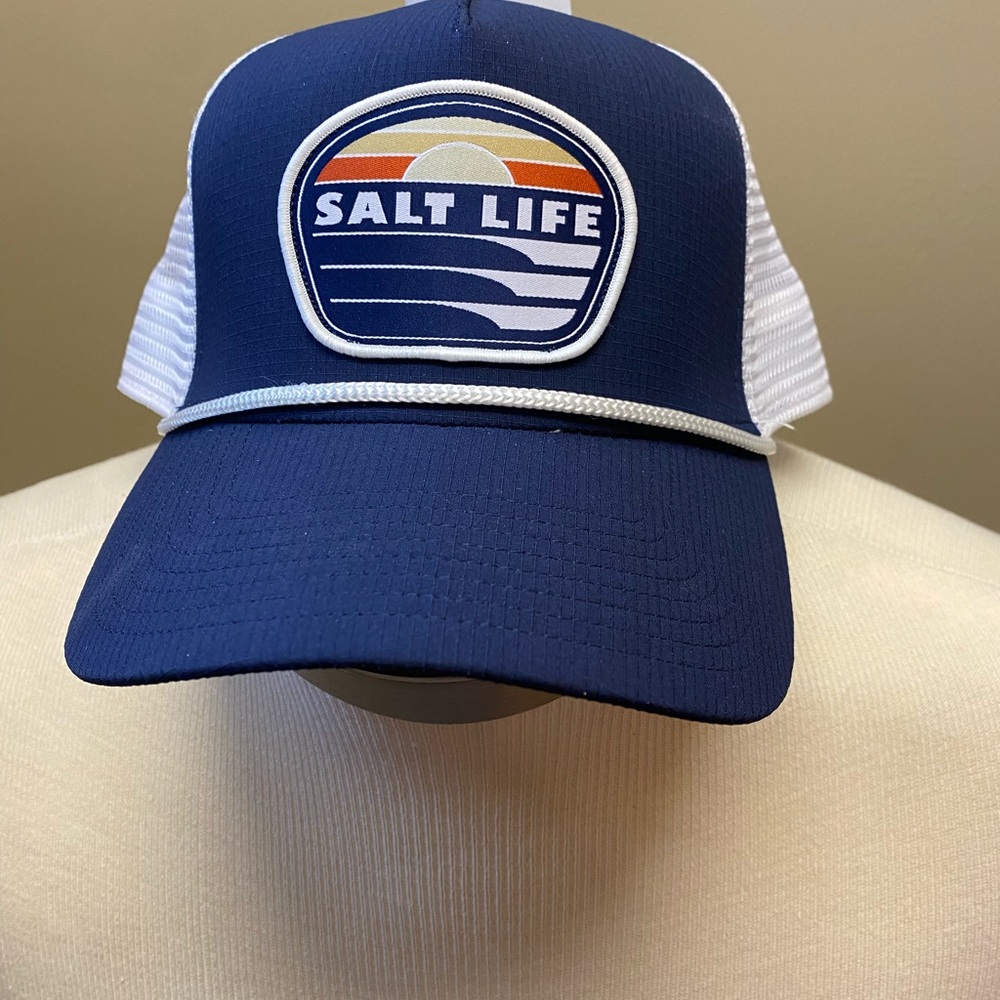 Salt Life Men’s Braid Trim Navy, White  Snap Back Mesh Hat NWT